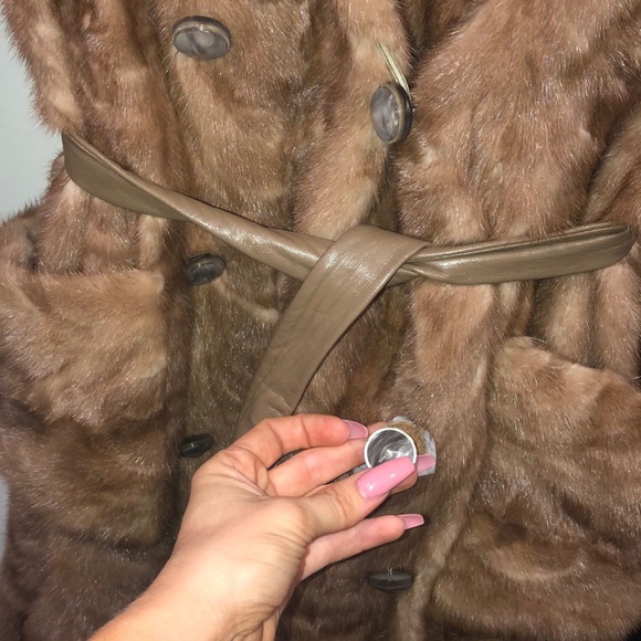 VINTAGE 1980’s MINK COAT by HENRI KESSLER - Picture 2 of 6